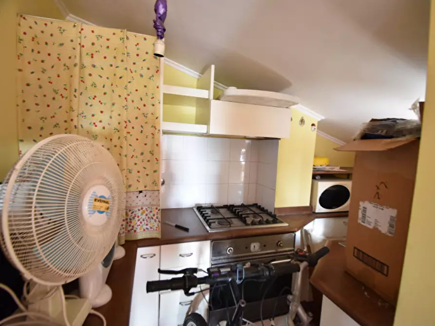 Immagine 32 di Casa quadrifamiliare in vendita  in Via delle Moratelle a Roma