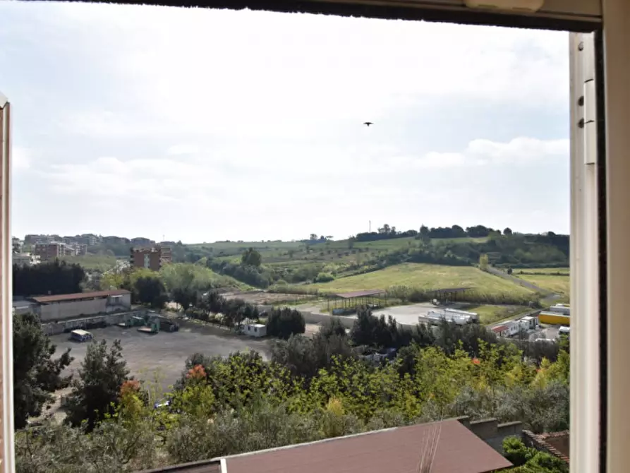Immagine 36 di Casa quadrifamiliare in vendita  in Via delle Moratelle a Roma