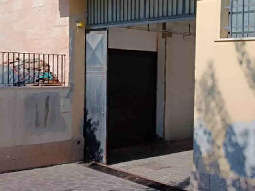 Immagine 38 di Casa quadrifamiliare in vendita  in Via delle Moratelle a Roma