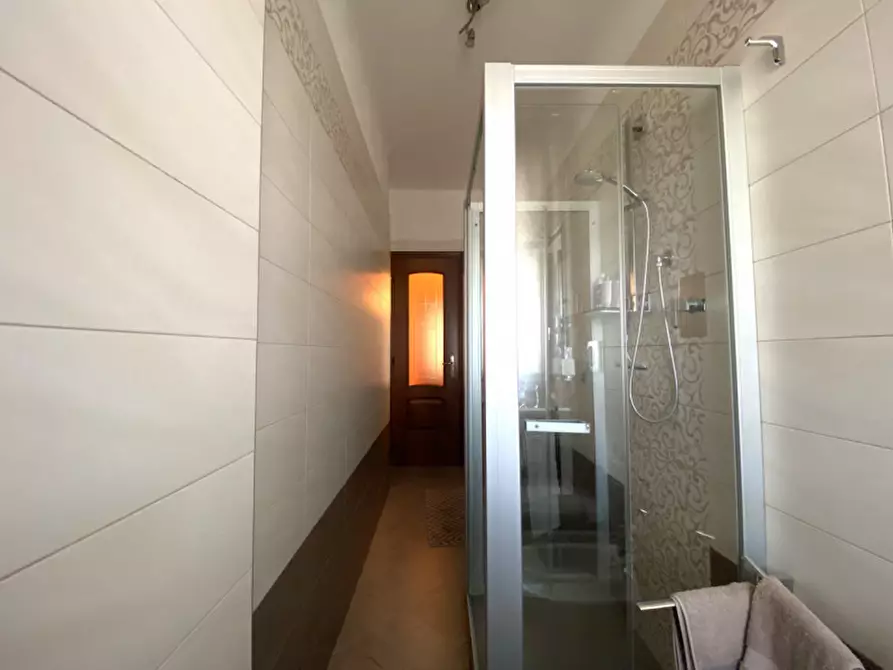 Immagine 15 di Appartamento in vendita  in Via Nizza 358/bis a Torino