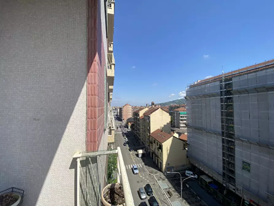 Immagine 25 di Appartamento in vendita  in Via Nizza 358/bis a Torino