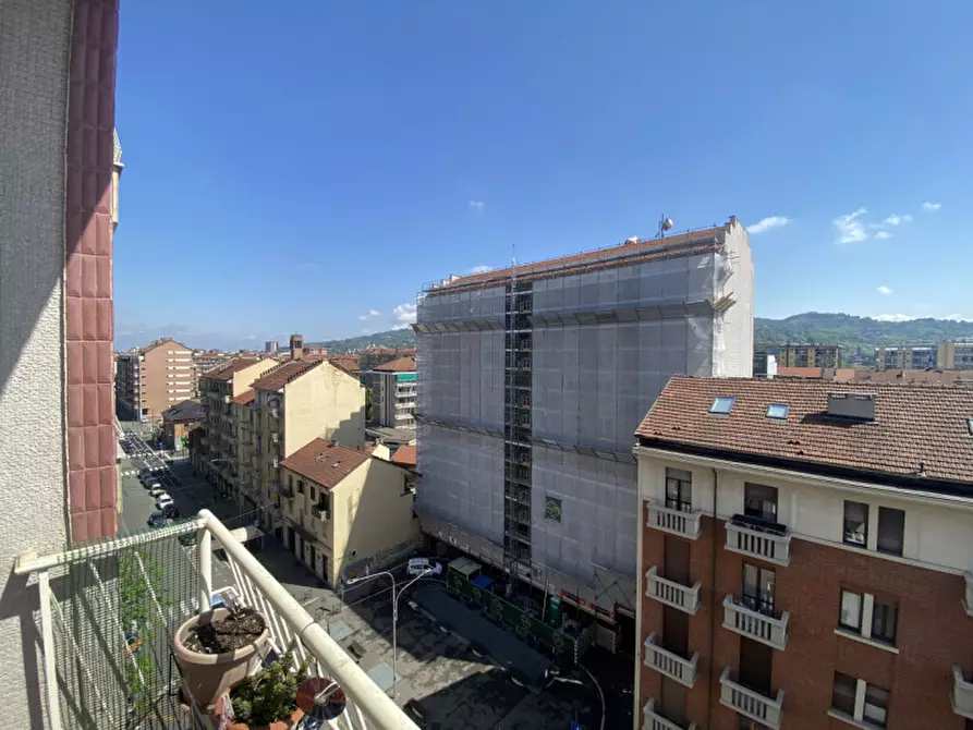Immagine 27 di Appartamento in vendita  in Via Nizza 358/bis a Torino