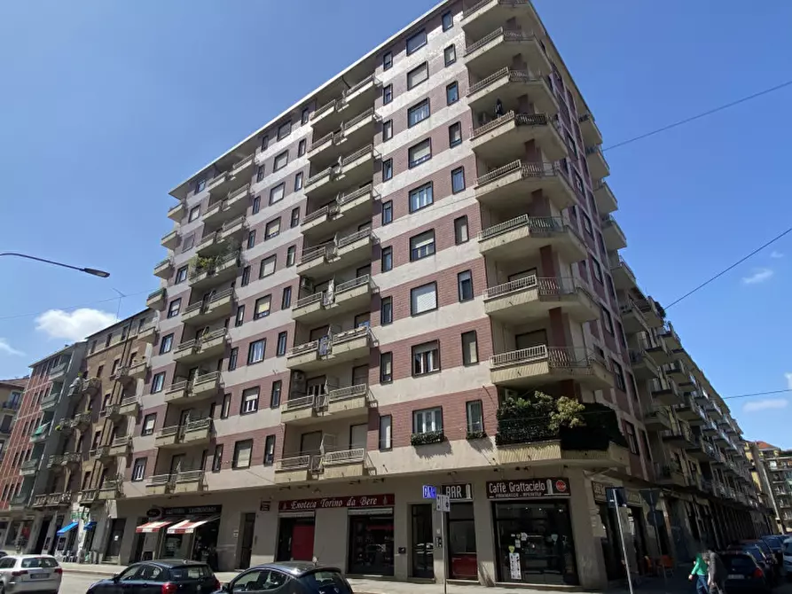 Immagine 34 di Appartamento in vendita  in Via Nizza 358/bis a Torino