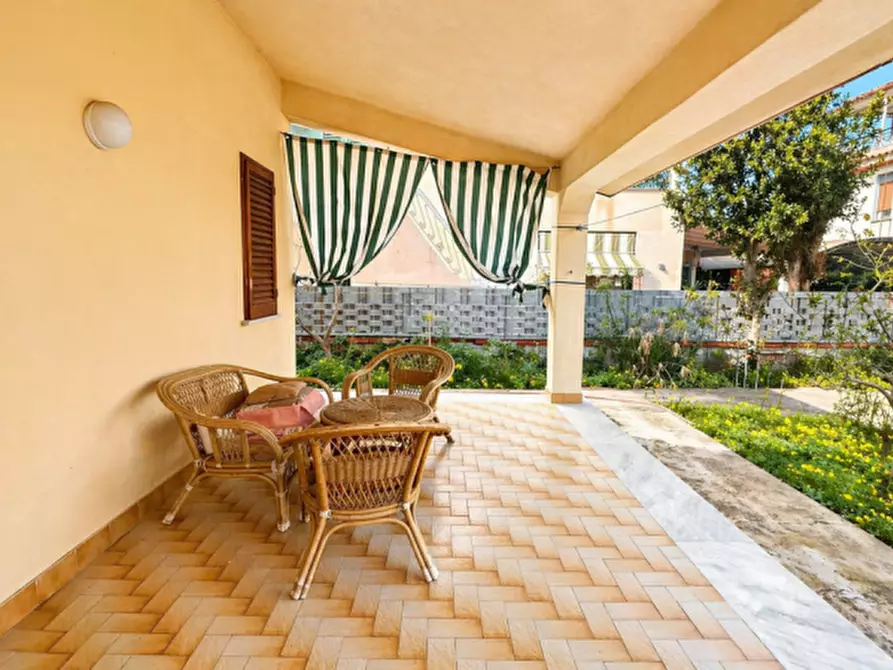 Immagine 25 di Villa in vendita  in lungomare cristoforo colombo a Carini