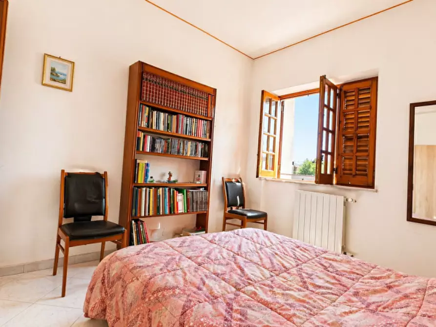 Immagine 31 di Villa in vendita  in lungomare cristoforo colombo a Carini