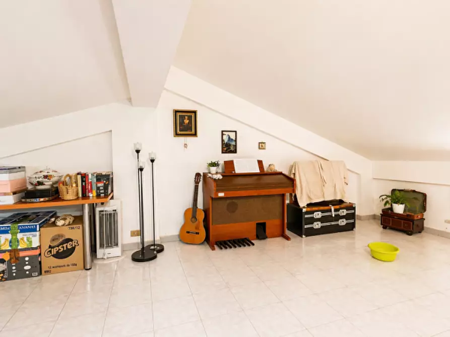 Immagine 39 di Villa in vendita  in lungomare cristoforo colombo a Carini