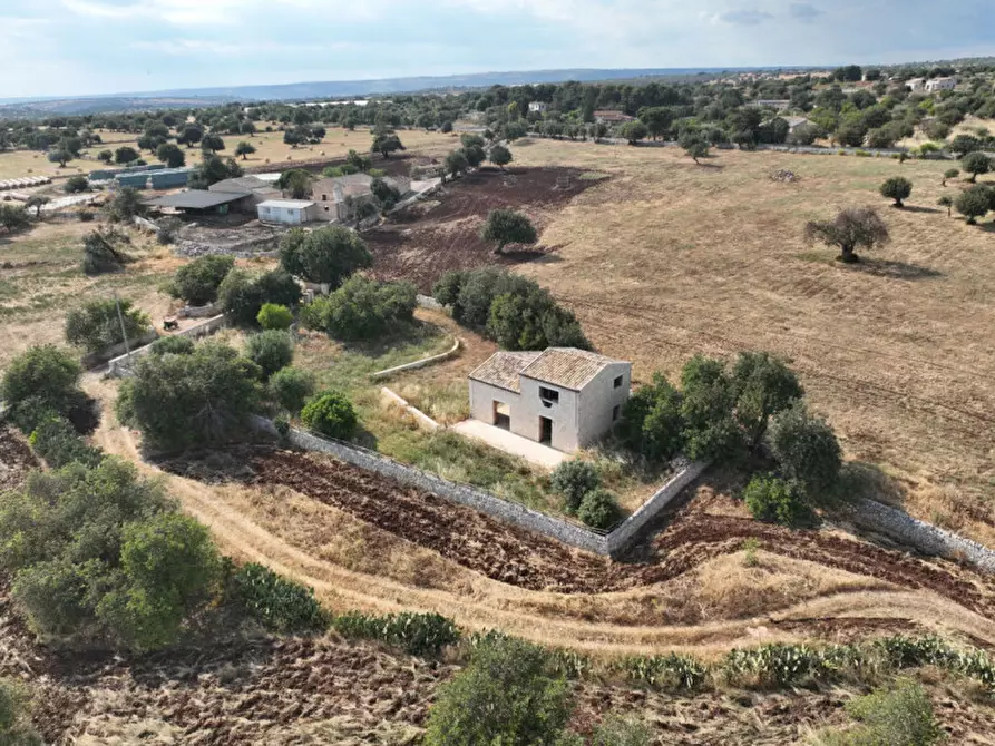 Immagine 1 di Casa indipendente in vendita  a Scicli