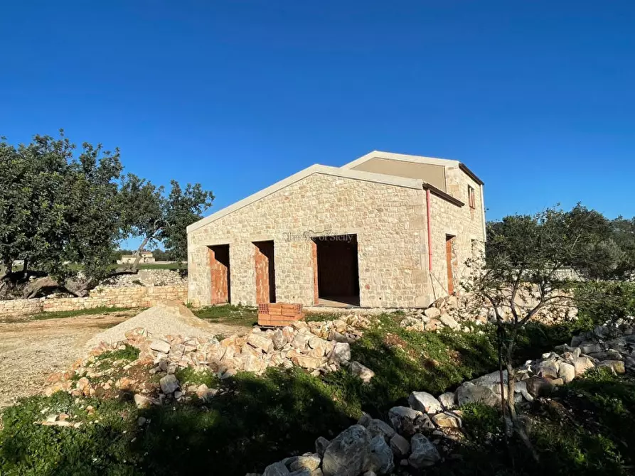 Immagine 17 di Casa indipendente in vendita  a Scicli