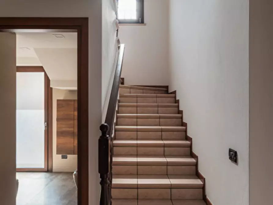 Immagine 12 di Villa in vendita  in Via Amedeo Modigliani 92 a Curtatone