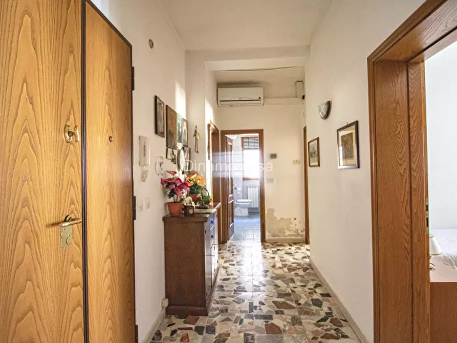 Immagine 4 di Appartamento in vendita  in Via Cesare Grassi a Prato