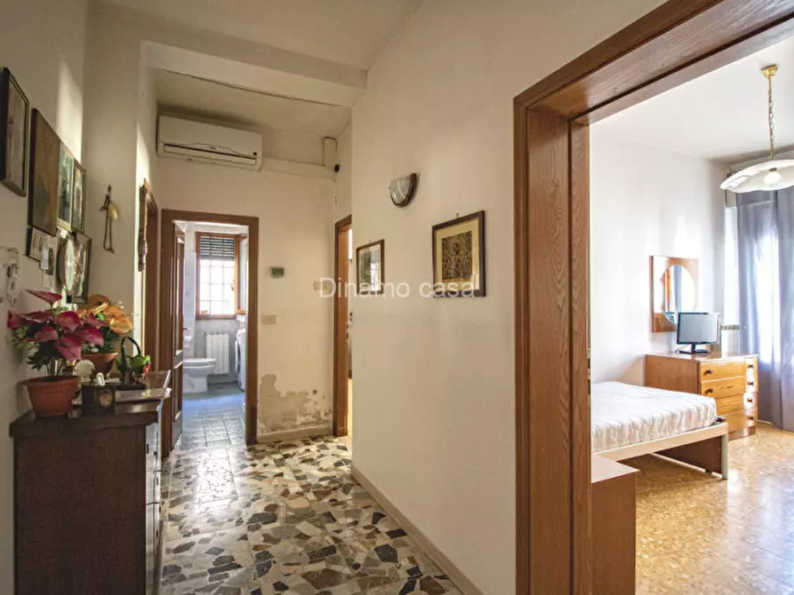 Immagine 5 di Appartamento in vendita  in Via Cesare Grassi a Prato