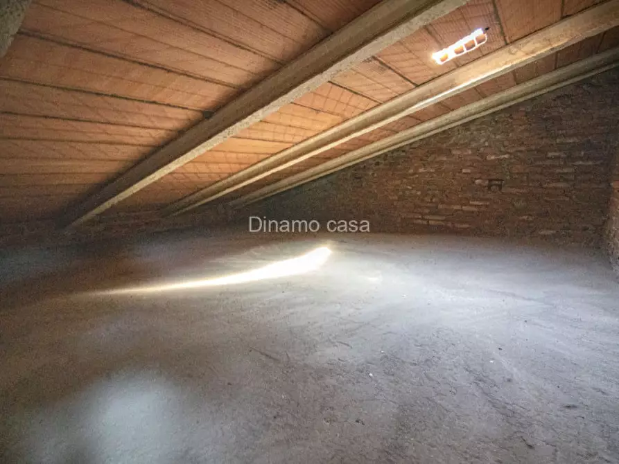 Immagine 14 di Appartamento in vendita  in Via Cesare Grassi a Prato
