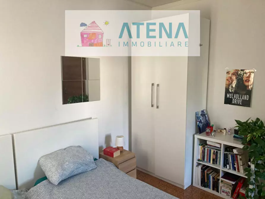 Immagine 6 di Camera in affitto  in via stendhal 3 a Padova