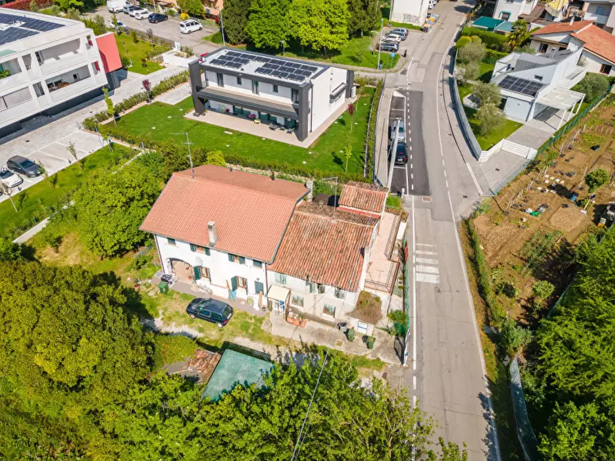 Immagine 4 di Casa bifamiliare in vendita  in Via Annibale Testa a Padova