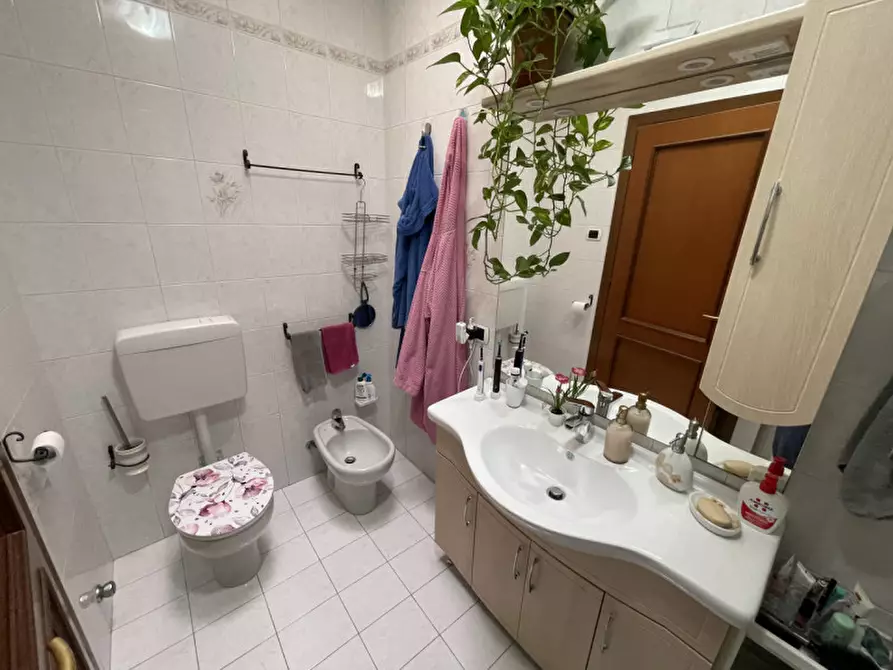 Immagine 13 di Appartamento in affitto  a Suzzara