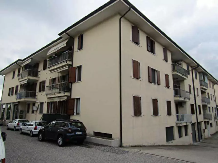 Immagine 5 di Appartamento in vendita  in Via Don Giovanni Battista Tessari 12 a Lavagno
