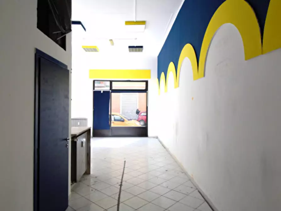 Immagine 9 di Negozio in vendita  in Via Costantino Nigra, 47 a Torino