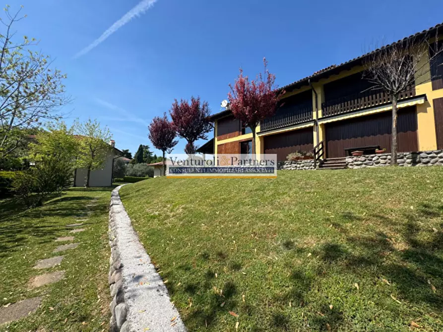 Immagine 19 di Villetta a schiera in vendita  in Via Giovanni Metelli a Padenghe Sul Garda