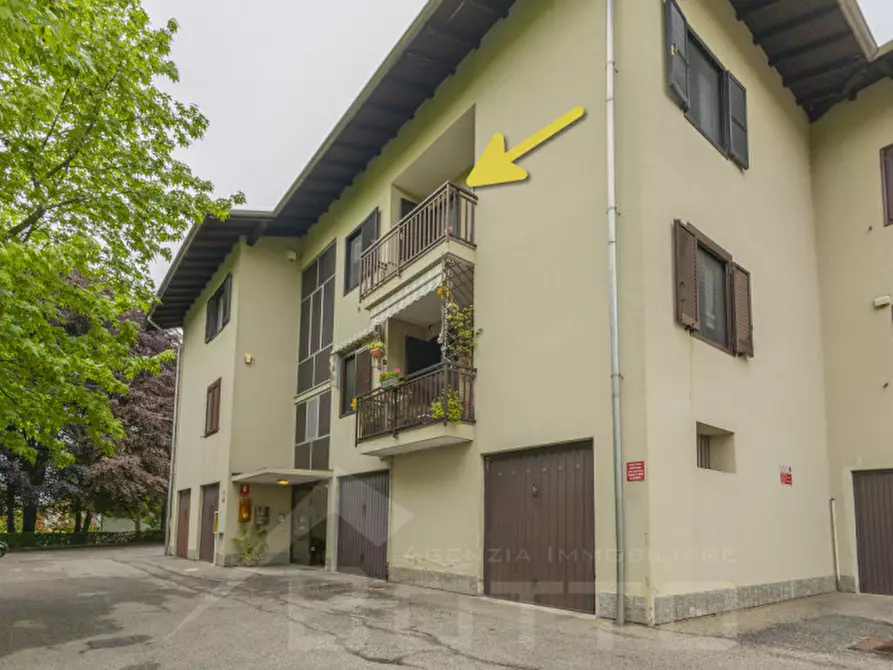 Immagine 21 di Appartamento in vendita  in via piovino 25 a Borgomanero