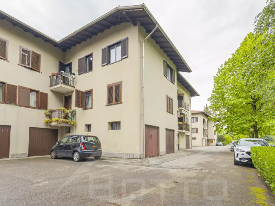 Immagine 22 di Appartamento in vendita  in via piovino 25 a Borgomanero