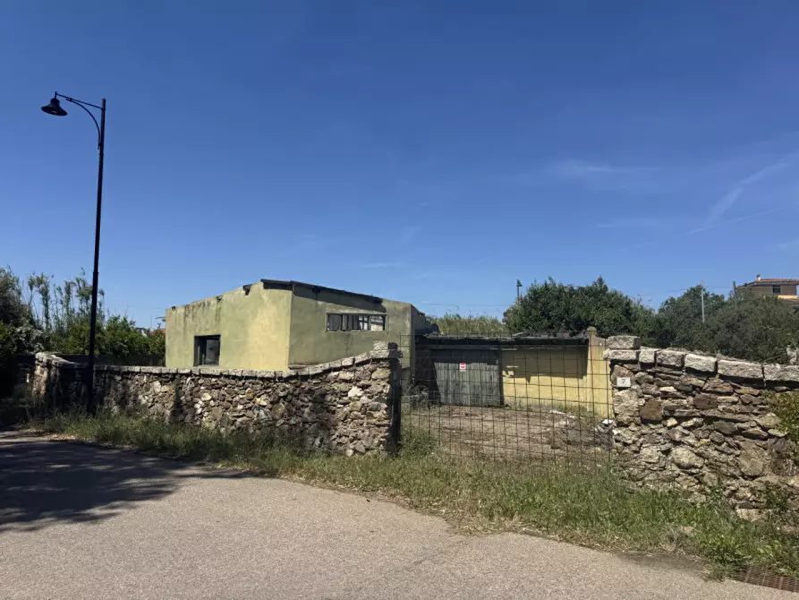 Immagine 1 di Terreno in vendita  in Via Peppino De Angelis a Olbia