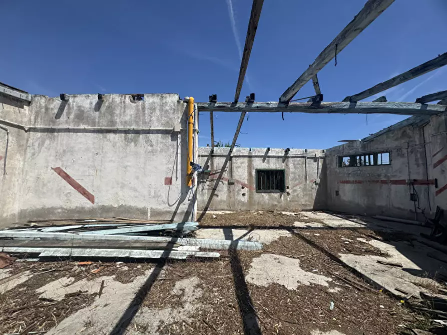 Immagine 12 di Terreno in vendita  in Via Peppino De Angelis a Olbia