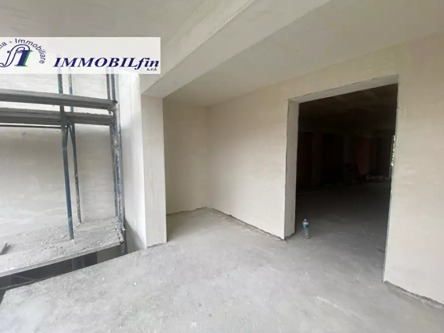 Immagine 11 di Villetta a schiera in vendita  in via l 17 a Misilmeri