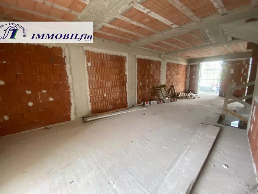 Immagine 13 di Villetta a schiera in vendita  in via l 17 a Misilmeri