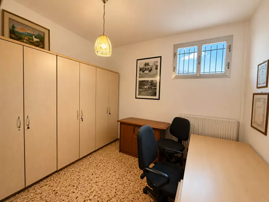 Immagine 4 di Appartamento in vendita  in Via Boschieri a Montebelluna