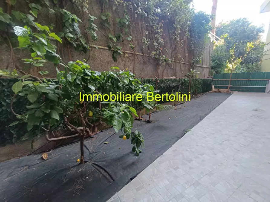 Immagine 12 di Appartamento in vendita  in VIA PADRE SEMERIA INIZIO a San Remo