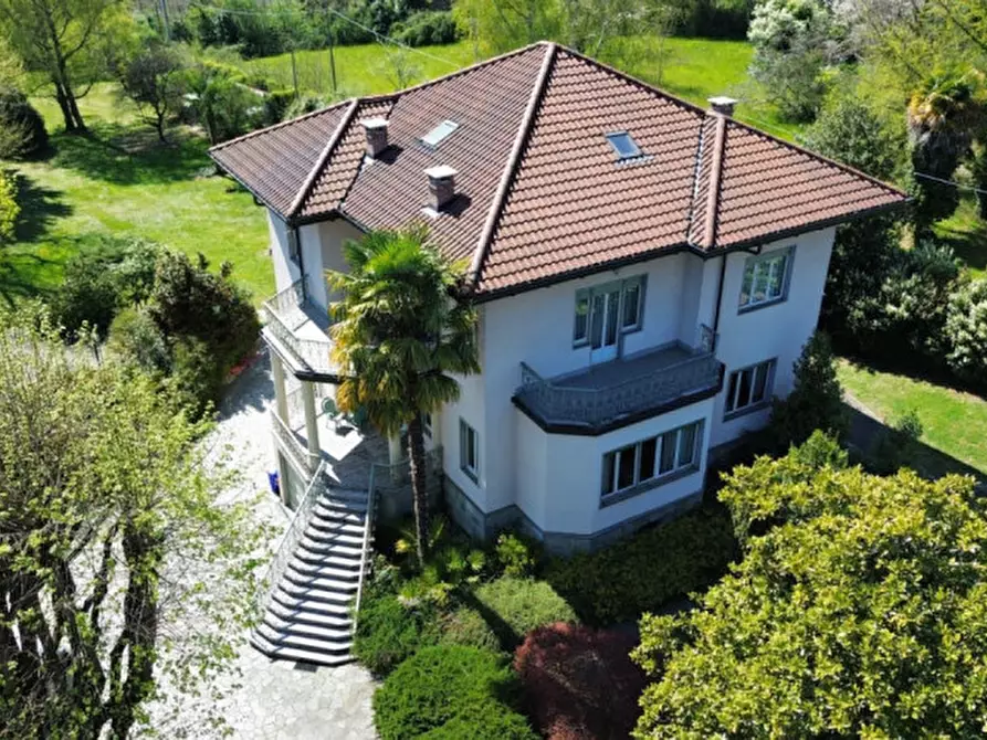 Immagine 4 di Villa in vendita  in Via Cavour, 106 a Corio