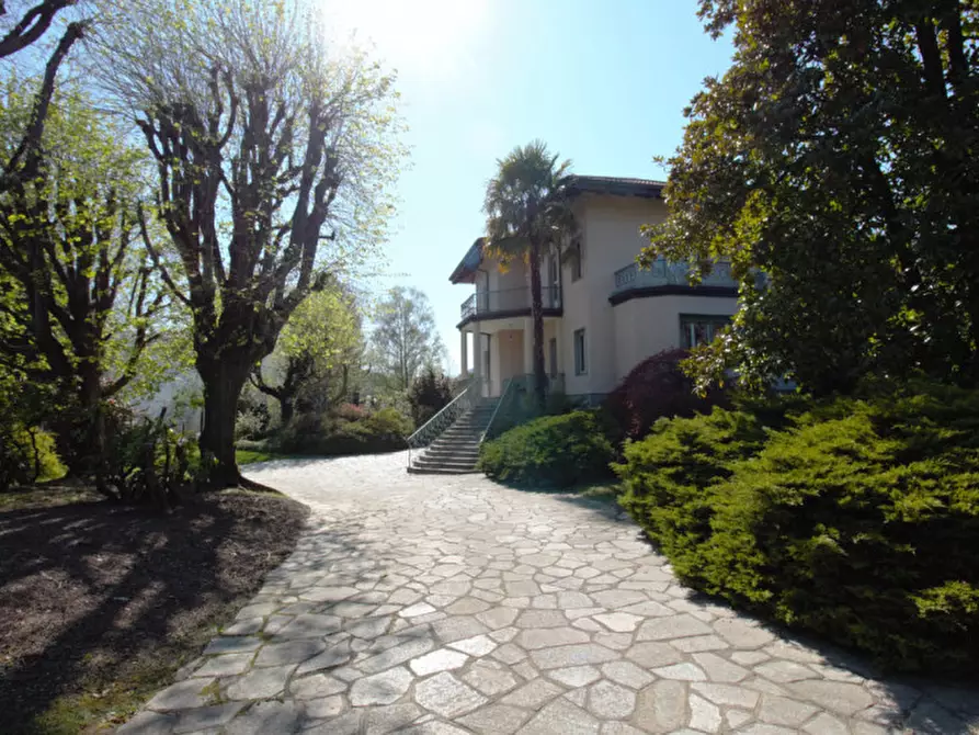 Immagine 5 di Villa in vendita  in Via Cavour, 106 a Corio