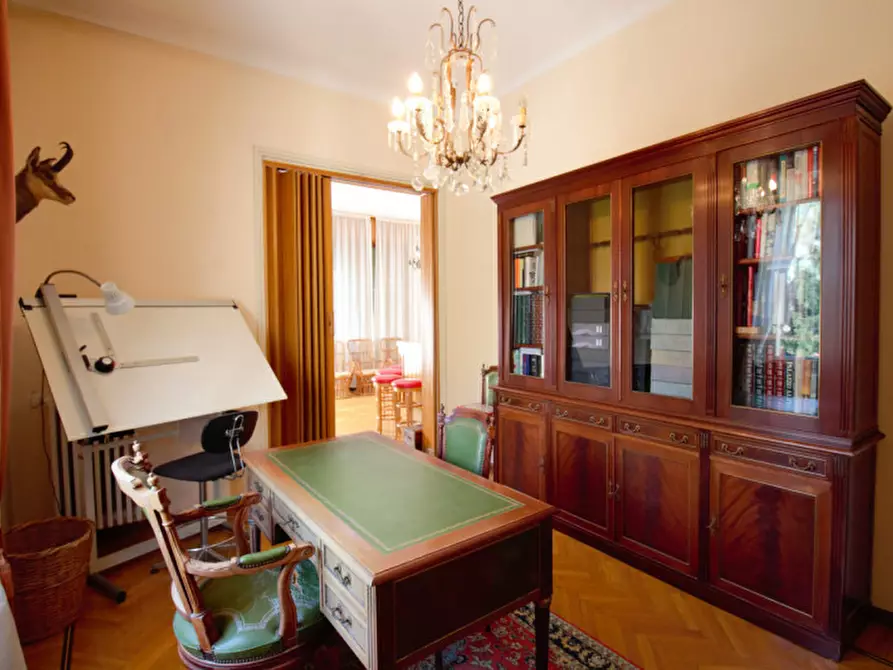 Immagine 12 di Villa in vendita  in Via Cavour, 106 a Corio