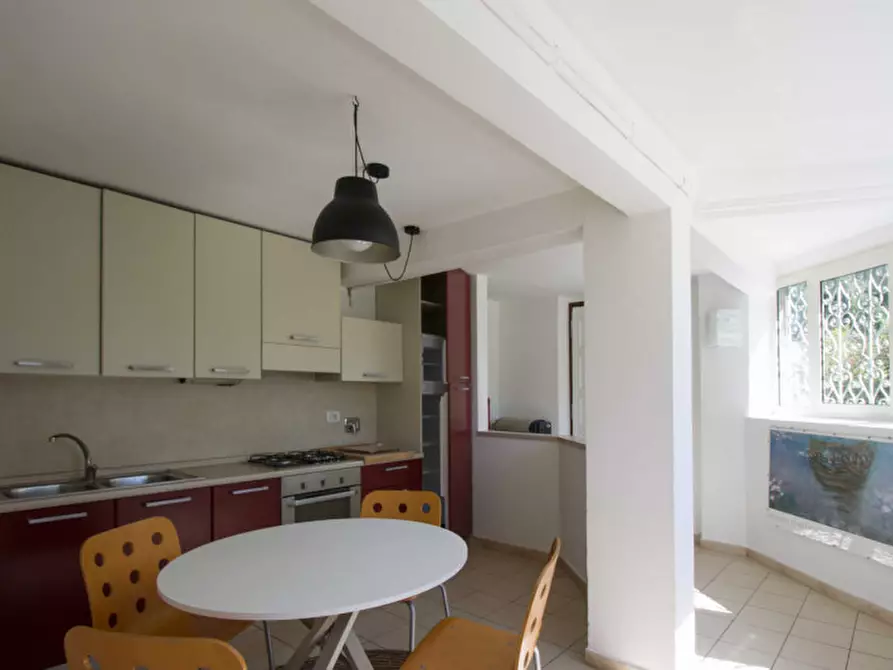 Immagine 41 di Villa in vendita  in Via Cavour, 106 a Corio