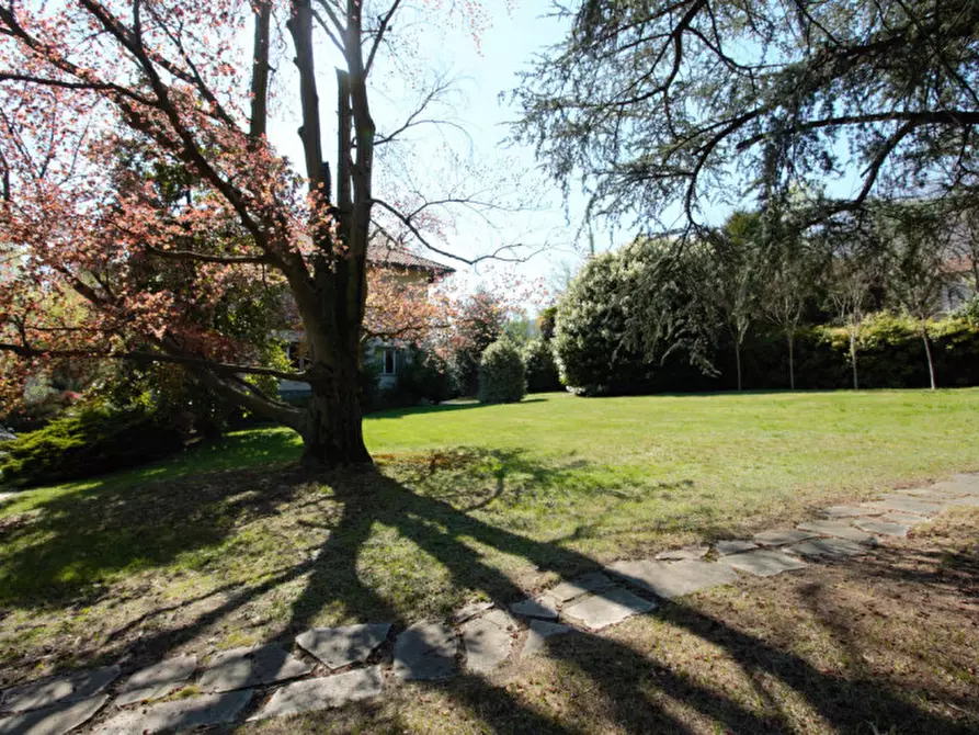 Immagine 42 di Villa in vendita  in Via Cavour, 106 a Corio