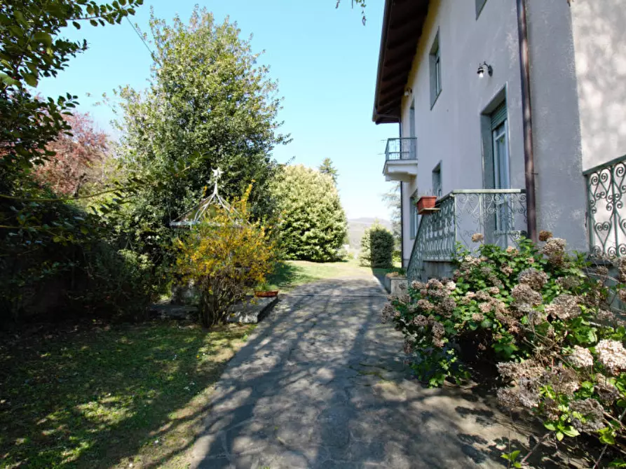 Immagine 44 di Villa in vendita  in Via Cavour, 106 a Corio