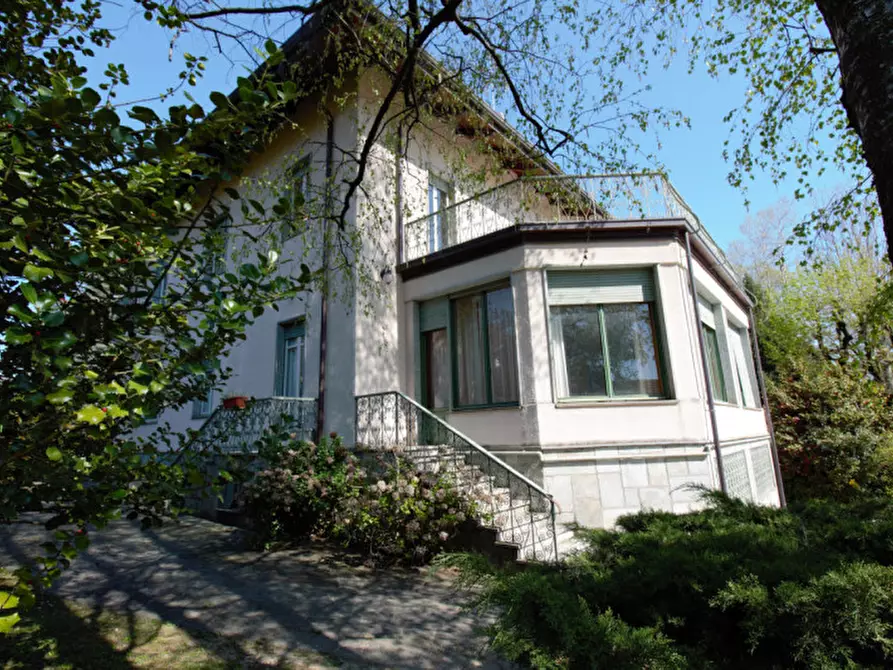 Immagine 45 di Villa in vendita  in Via Cavour, 106 a Corio