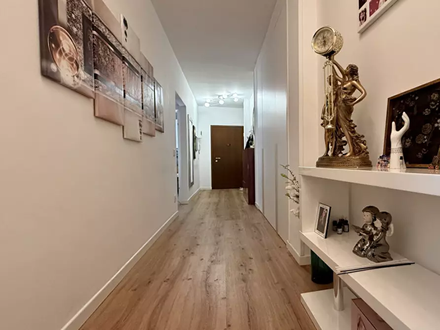 Immagine 12 di Appartamento in vendita  in Via Floreste Malfer 3 a Verona