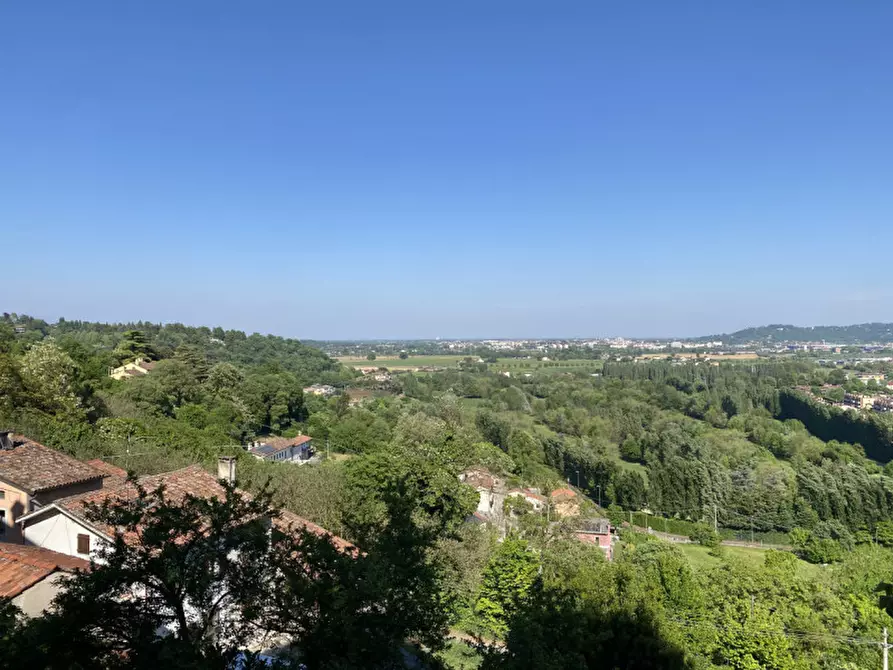 Immagine 7 di Casa indipendente in vendita  in Via Rivella a Creazzo