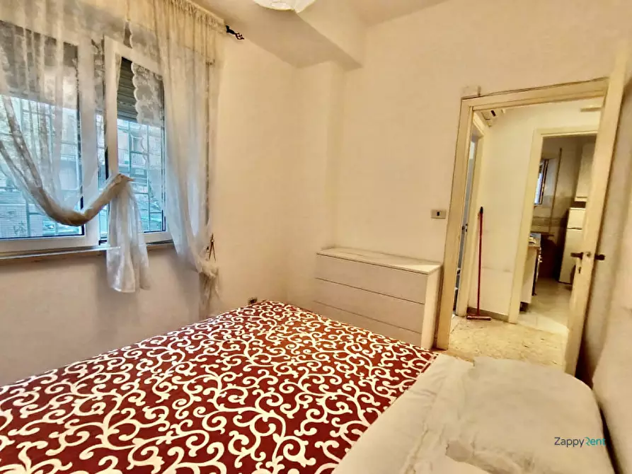 Immagine 9 di Appartamento in affitto  in Via Flavio Stilicone, 227 a Roma