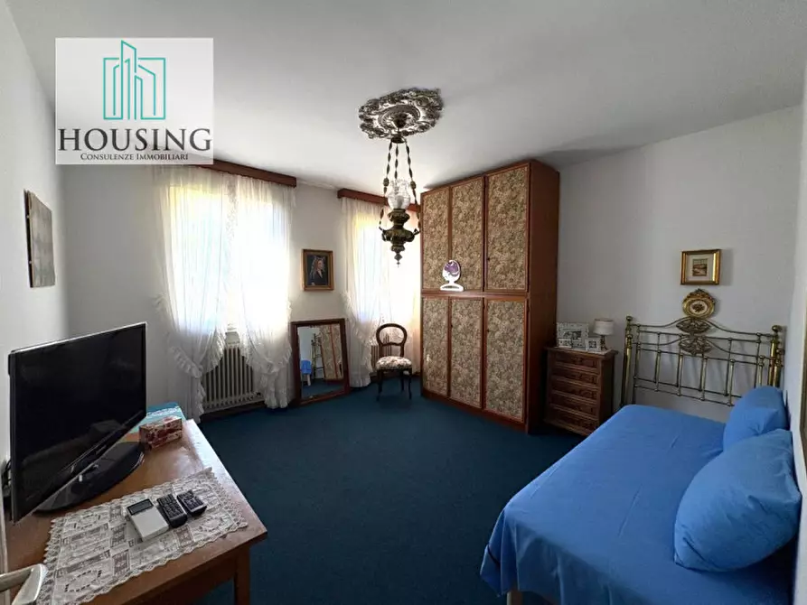 Immagine 16 di Casa indipendente in vendita  a Montegrotto Terme