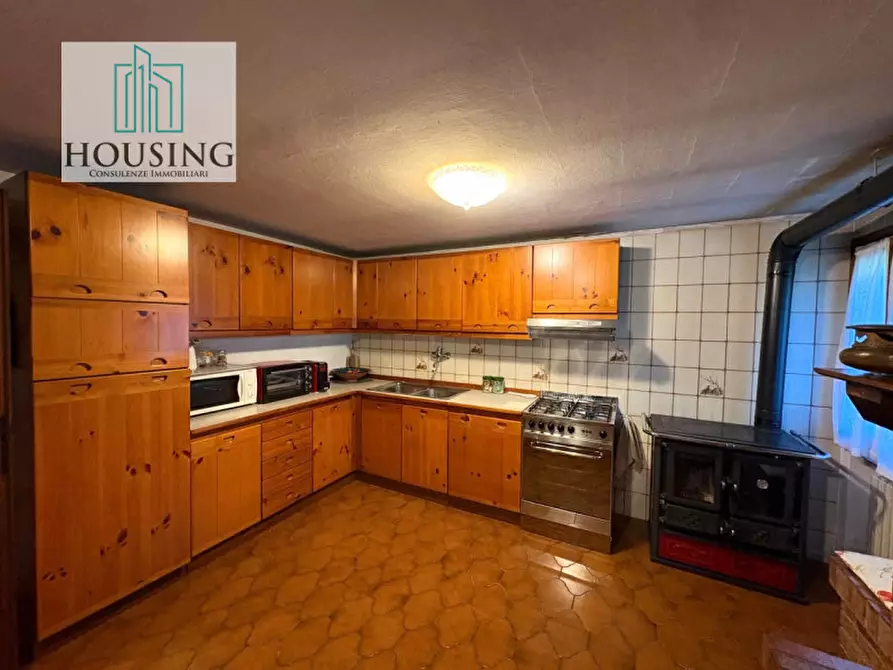 Immagine 25 di Casa indipendente in vendita  a Montegrotto Terme