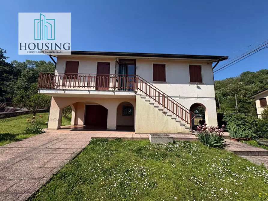 Immagine 37 di Casa indipendente in vendita  a Montegrotto Terme