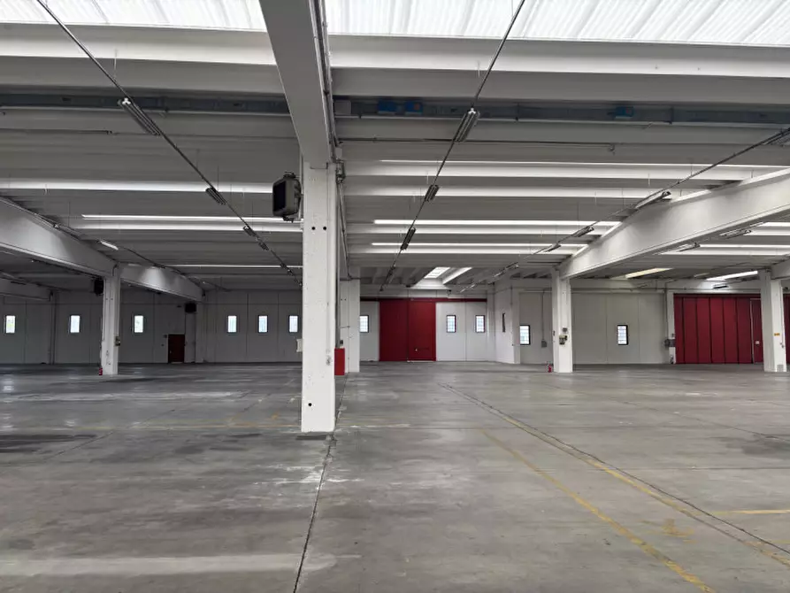 Immagine 2 di Capannone industriale in vendita  in Via Treviso a Silea