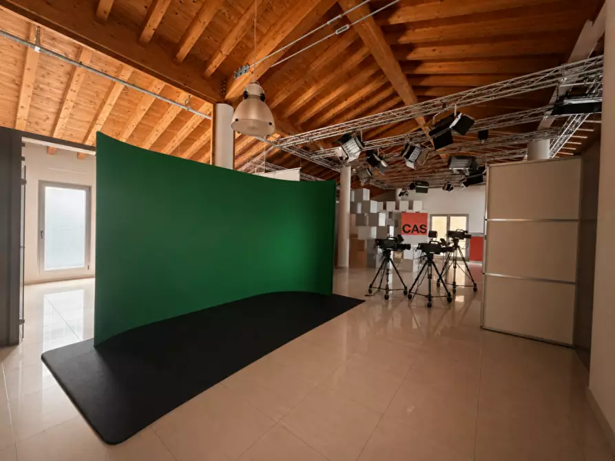 Immagine 2 di Ufficio in vendita  in via trento a Silea