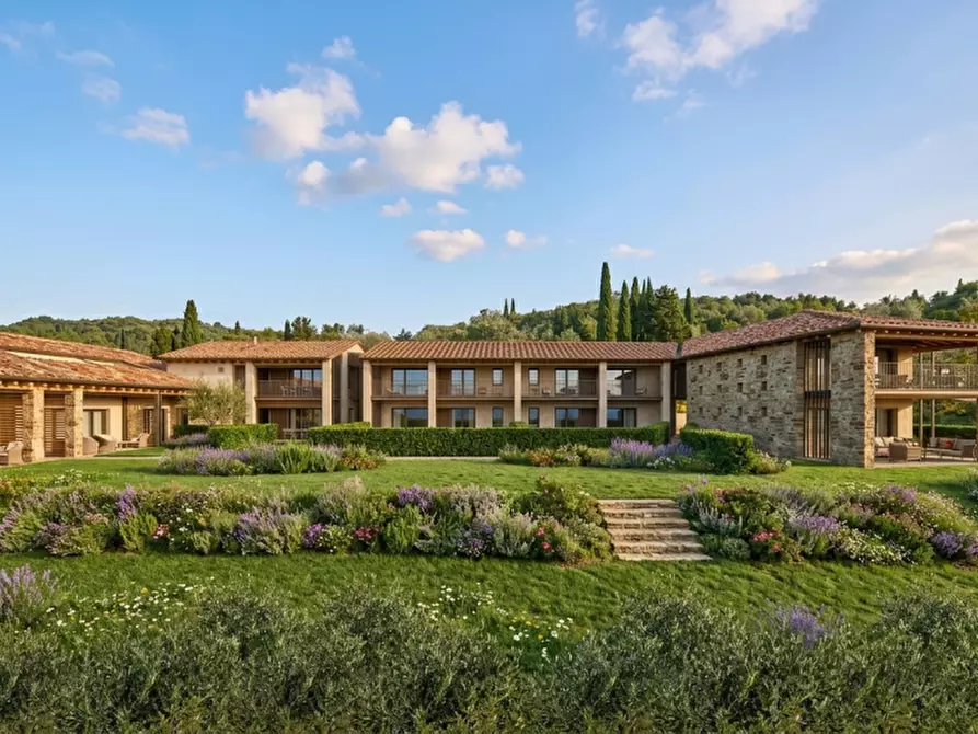 Immagine 1 di Appartamento in vendita  in Via Lago Lucone a Polpenazze Del Garda