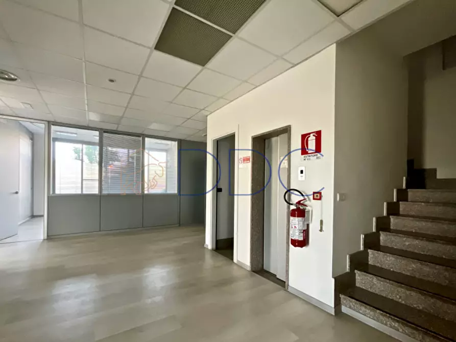 Immagine 8 di Ufficio in vendita  in Corso Susa 242 a Rivoli