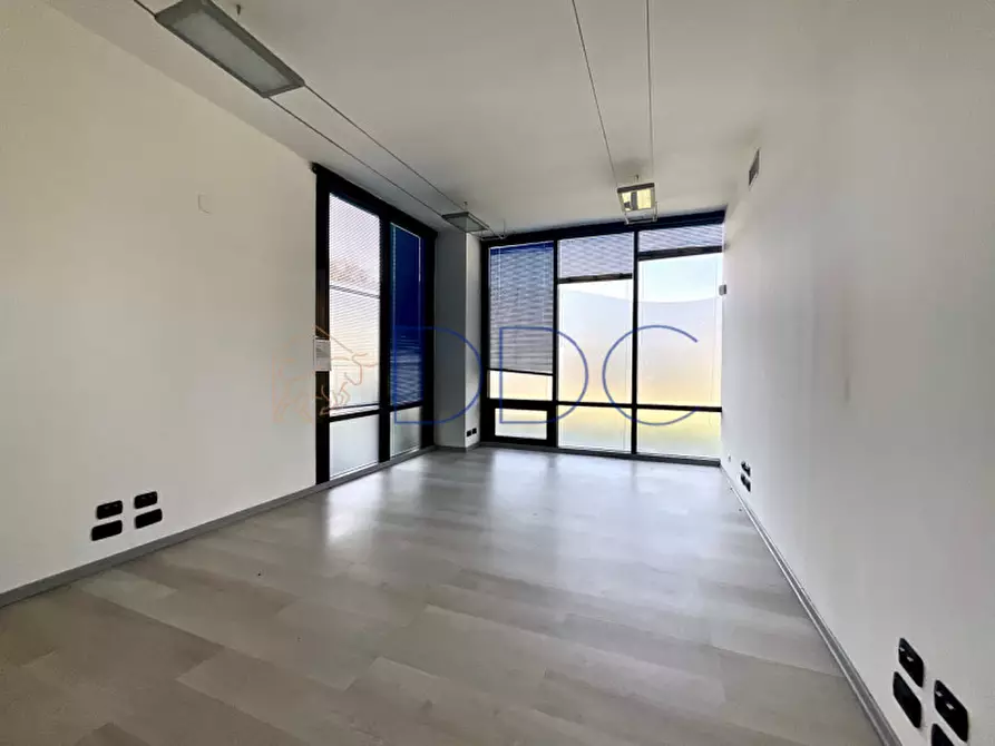 Immagine 9 di Ufficio in vendita  in Corso Susa 242 a Rivoli