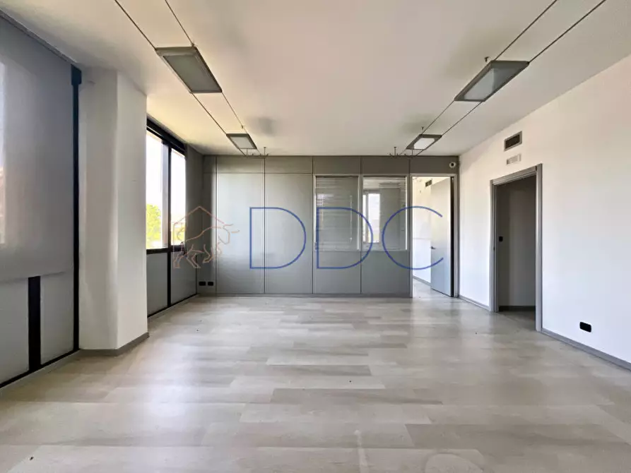 Immagine 25 di Ufficio in vendita  in Corso Susa 242 a Rivoli