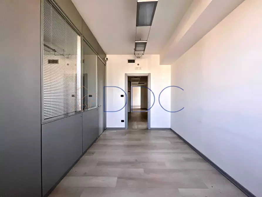 Immagine 29 di Ufficio in vendita  in Corso Susa 242 a Rivoli